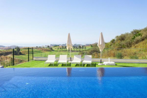 Luxury Penthouse Large Terrace 2 Bedrooms OR79 by AORA STAY